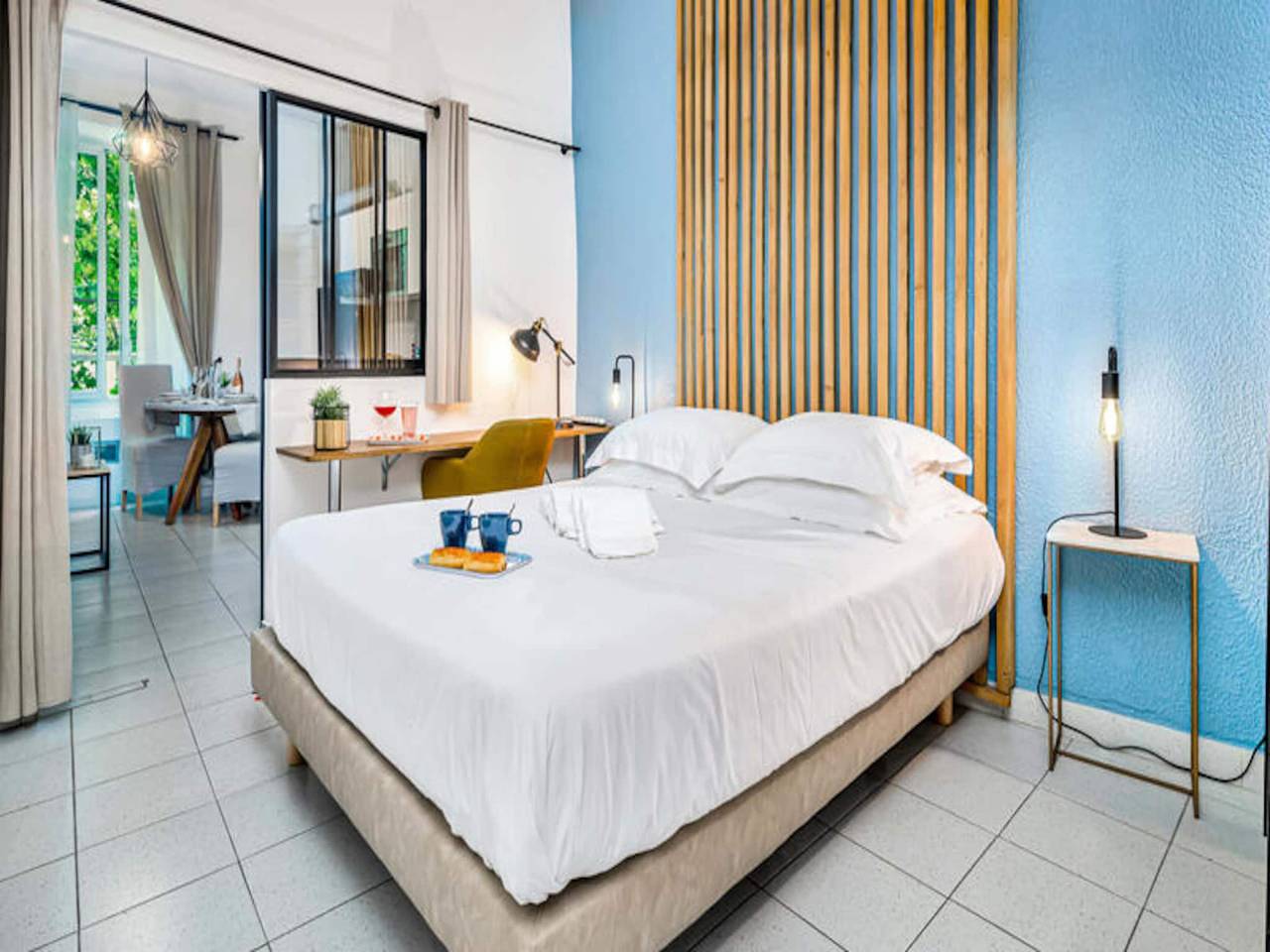 Entire apartment, Apartment La Cigale | Diane's Nests in Pertuis, Parc naturel régional du Luberon