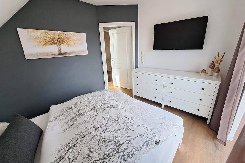 Ganze Wohnung, Geräumige Ferienwohnung mit 2 Schlafzimmern & Garten in Walsrode, Aller-Leine-Tal