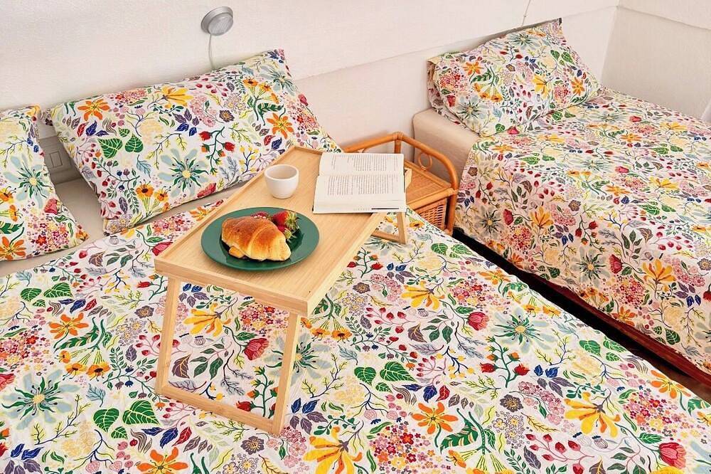 Entire apartment, Selene's Nest, Procida in Procida, Naples Province