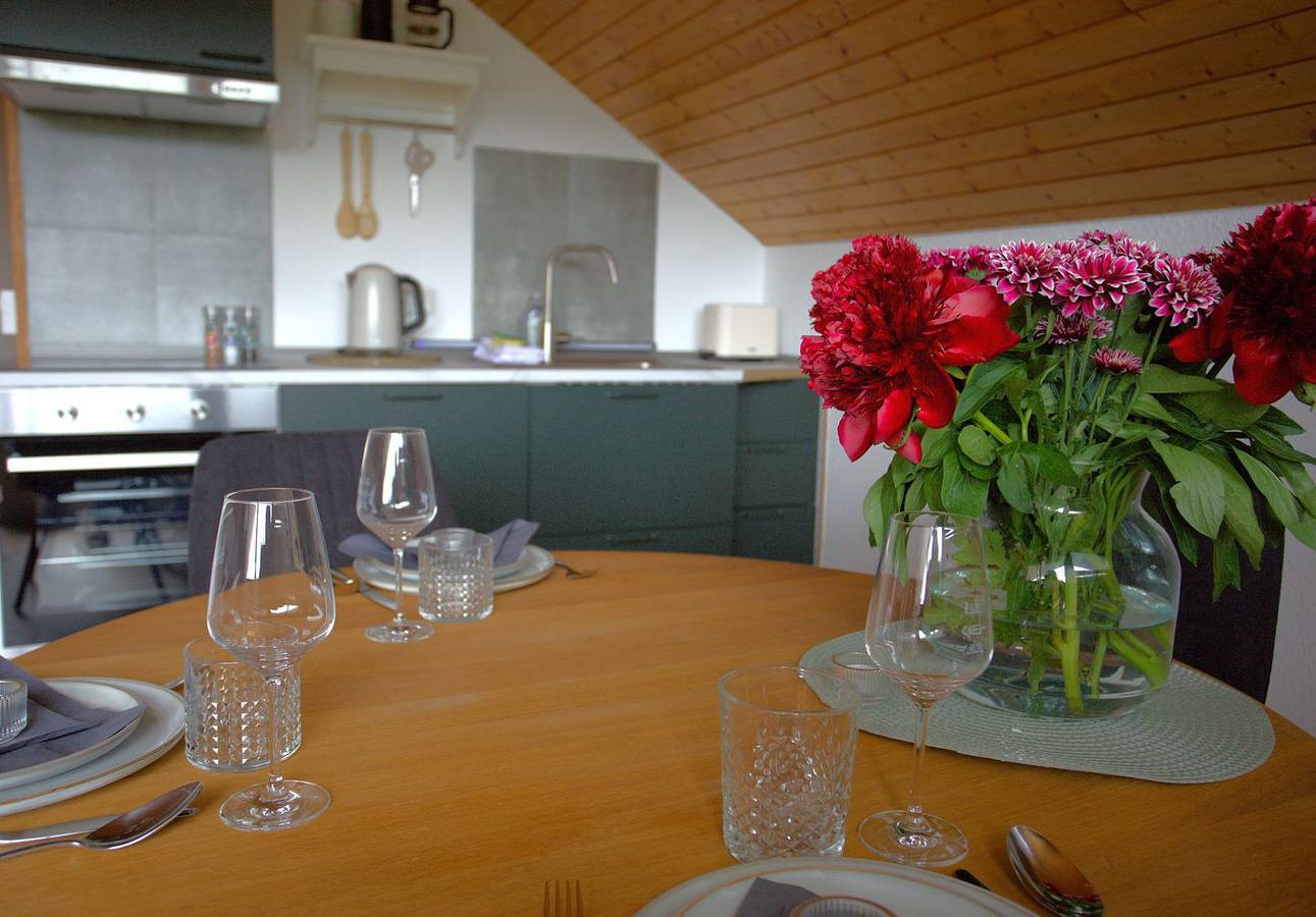 Ganze Wohnung, Rose in Überlingen, Region Bodensee-Oberschwaben