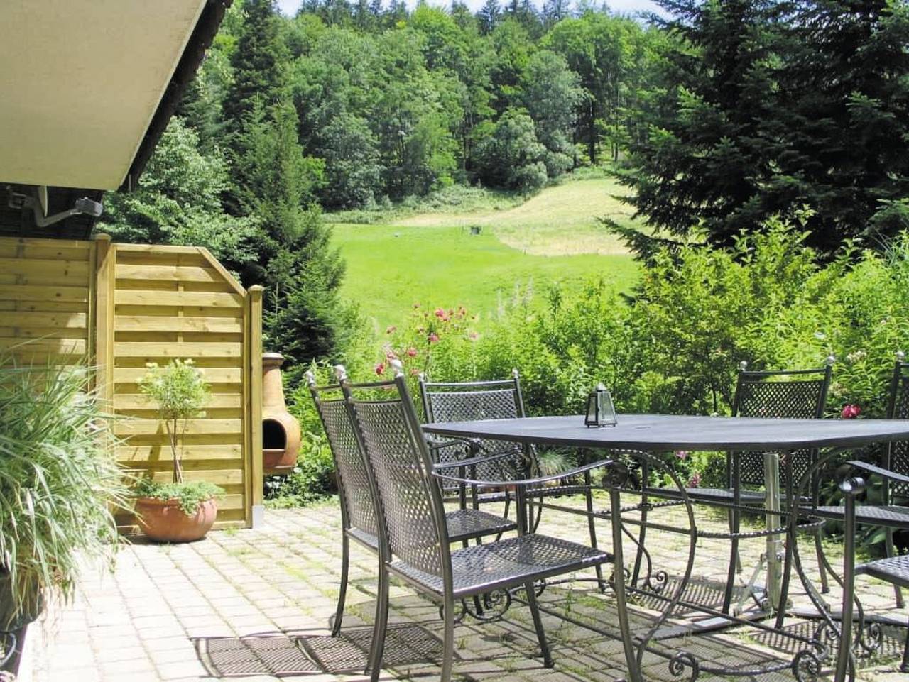 Ganze Ferienwohnung, Haus Brigitte - Hintere Mühle - Ferienwohnung 40qm Blumenwiese in Suedlicher Schwarzwald, Horben