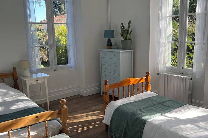 Gîte pour 6 personnes, avec jardin à Cancon - 2