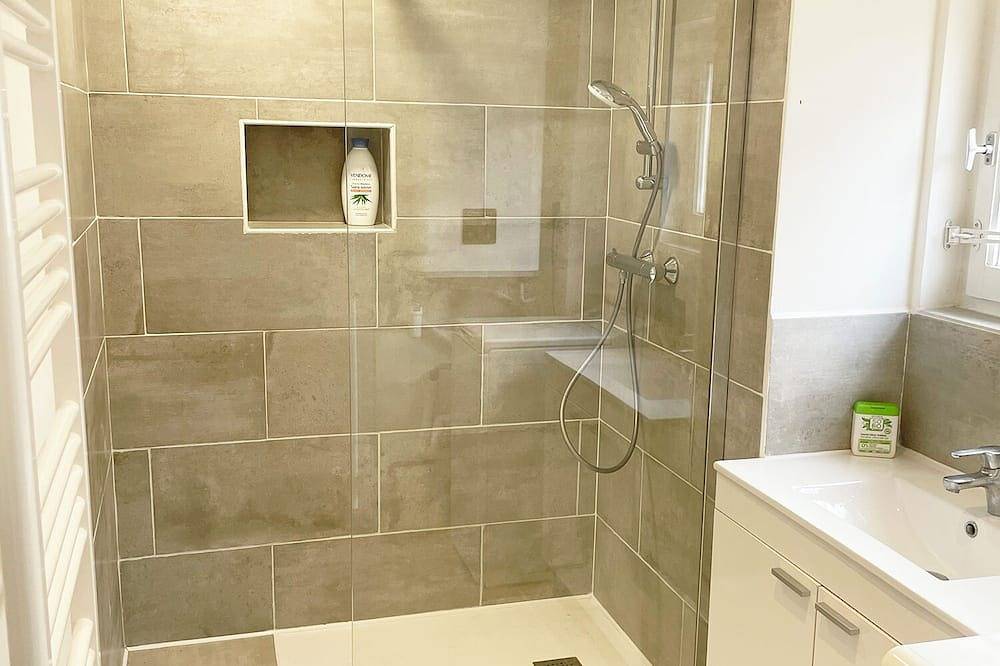 Entire apartment, Convenient apartment in downtown Vesoul in Vesoul, Haute-Saône