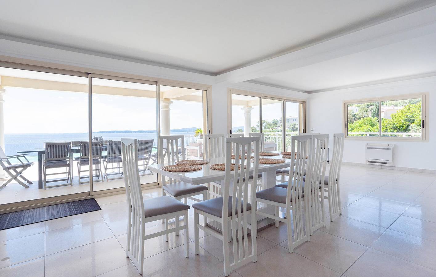 Luxuriöses Apartment mit Pool und Parkplatz, 2 km zum Strand in Les Issambres, Roquebrune-sur-Argens