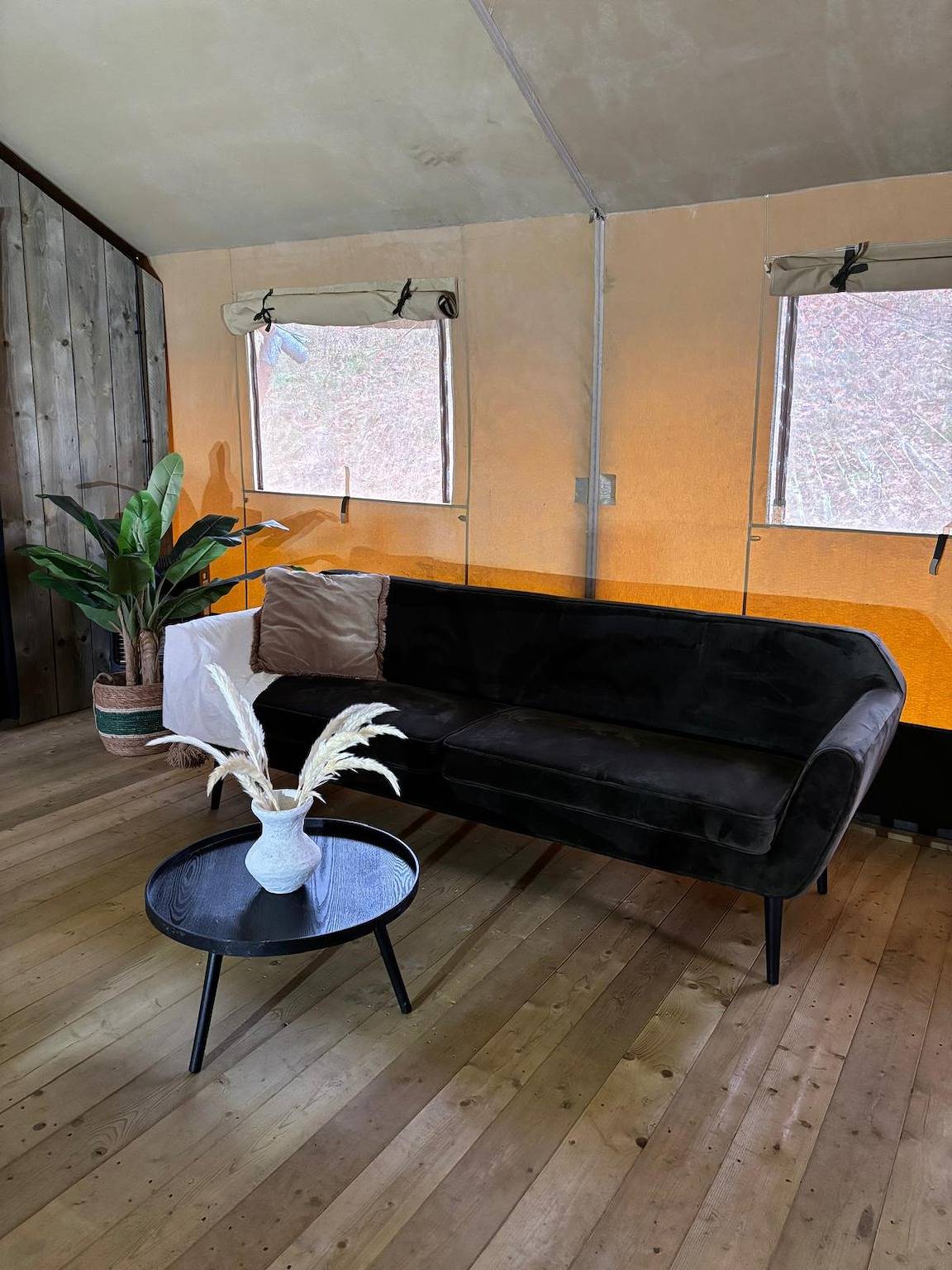 Wb Resort Gmbh — Glamfield Lodge | 4 Pers. in Wilsum, Landkreis Grafschaft Bentheim