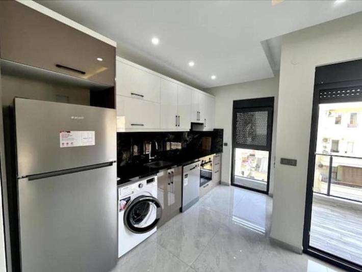 Lägenhet för 4 Personer, med bastu samt balkong och pool i Alanya