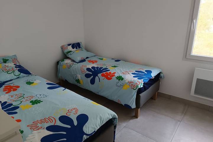 Location de vacances pour 10 personnes, avec terrasse et jardin dans Plage de la Grière - 2