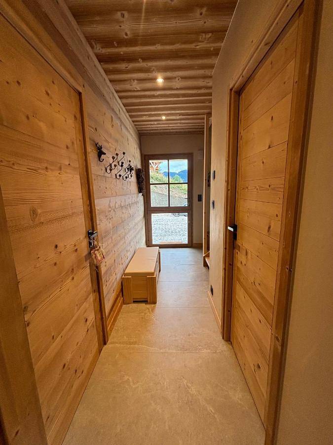 Gîte pour 12 personnes, avec vue et jardin à La Côte-d'Arbroz - 3