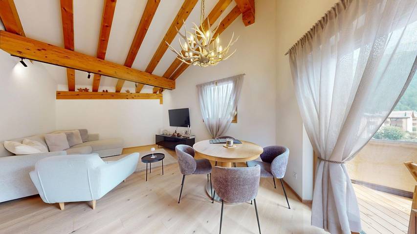 Ferienwohnung für 4 Personen, mit Balkon und Ausblick in Sils im Engadin/Segl