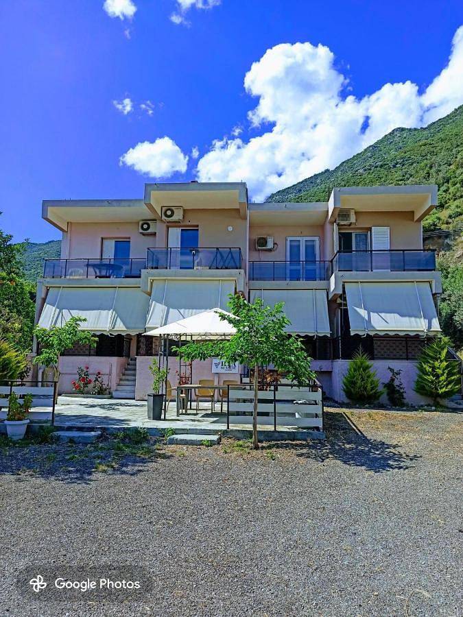 Appart’hôtel pour 2 personnes, avec Terrasse et Jardin