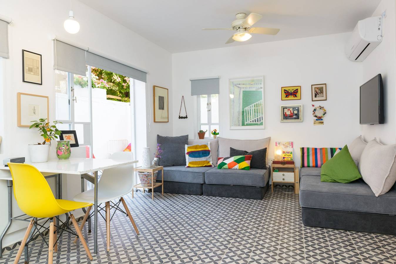 Geheel appartement, Neve Tzedek Gem Private Patio & Parking | Feelhome in Tel Aviv, Tel Aviv (district)