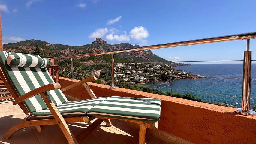 Gîte pour 4 personnes, avec balcon dans Plage d'Anthéor