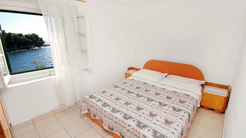 Ferienwohnung für 5 Personen, mit Terrasse auf Hvar - 3