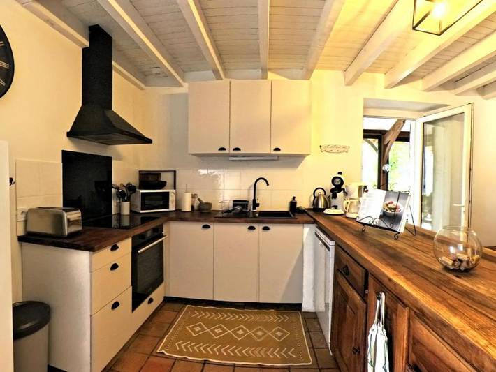 Location de vacances pour 4 personnes, avec jardin ainsi que piscine et terrasse à Vanxains - 4