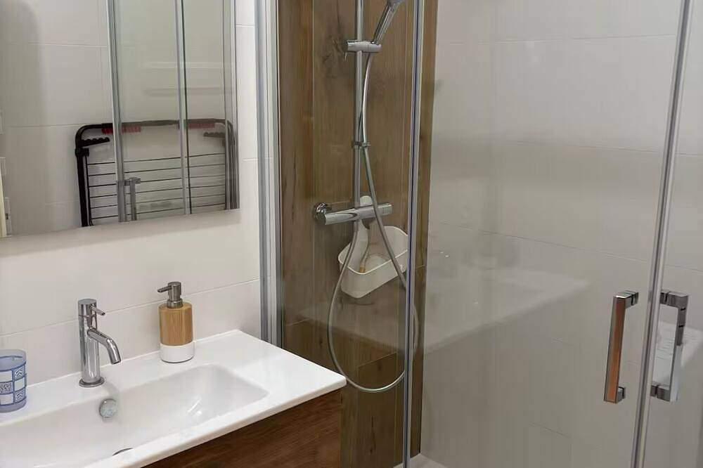 Entire apartment, The lighthouse facing the sea in Côte d'Albâtre