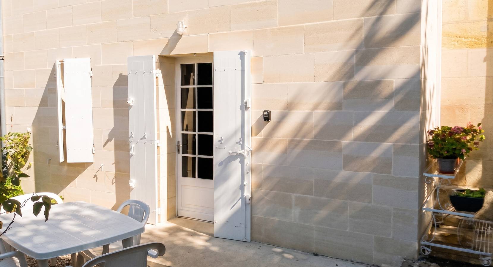 Apartamento entero, Apartamento en Saint-Émilion - Jardín privado in Saint-Émilion, Región de Libourne