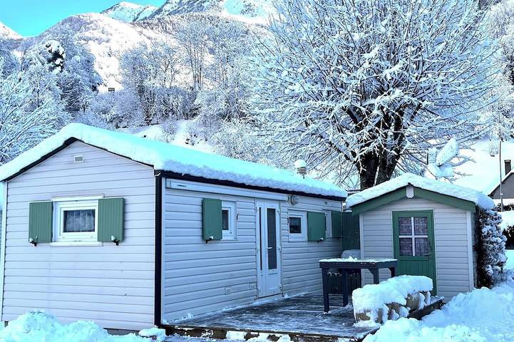 Bungalow pour 3 personnes, avec Terrasse et Jardin à Cauterets