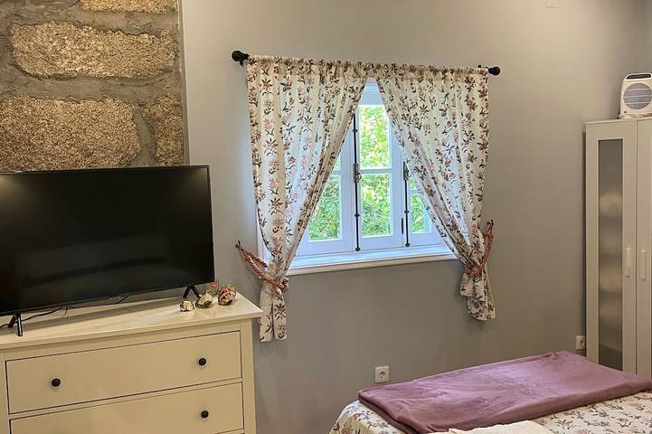 Gîte pour 8 personnes, avec jacuzzi et jardin à Paredes - 3