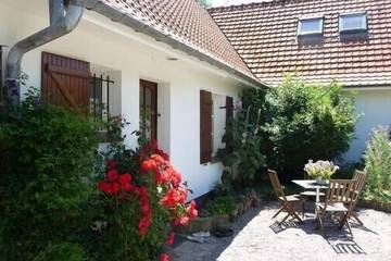 Gîte pour 12 personnes, avec jardin à Saint-Inglevert