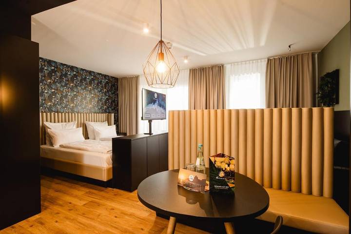 Apartmenthotel für 4 Personen, mit Balkon und Terrasse in Konstanz