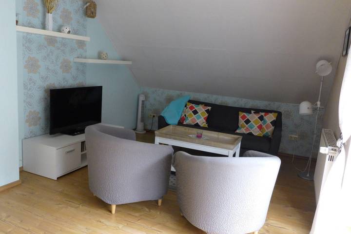 Ferienwohnung für 4 Personen, mit Balkon in die Mittelgebirge - 3