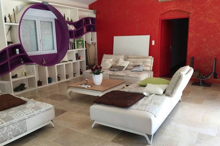 Location de vacances pour 8 personnes à Saint-Germain-du-Salembre
