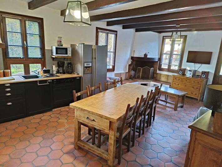 Gîte pour 6 personnes, avec jardin, animaux acceptés à Boisset (Cantal)