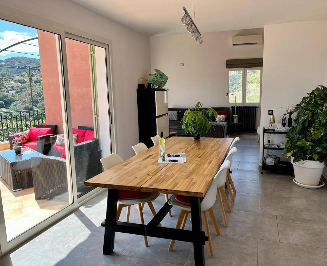 Villa panoramique vue mer et jardin-6 personnes-Menton in Menton, Côte méditerranéenne (France)
