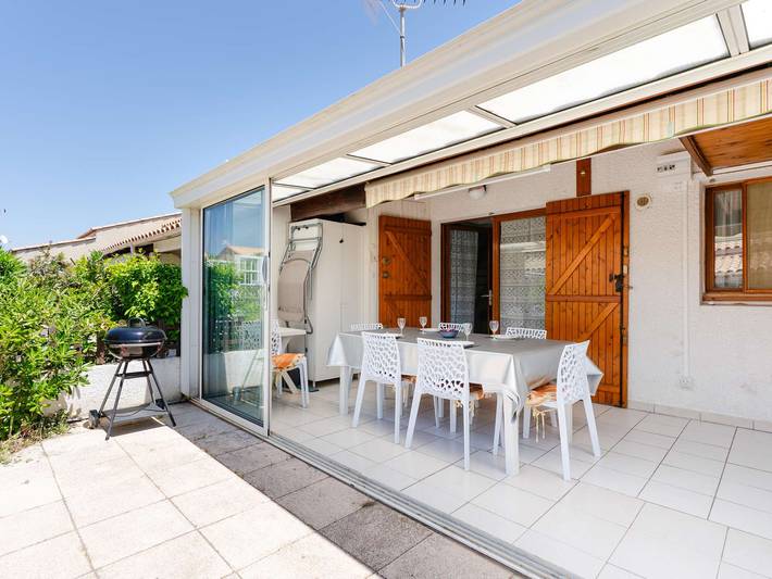Location de vacances pour 6 personnes, avec terrasse dans Plage Mateille