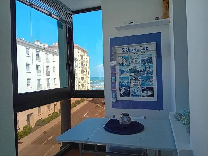 Gîte pour 4 personnes, avec terrasse dans Office De Tourisme Hendaye