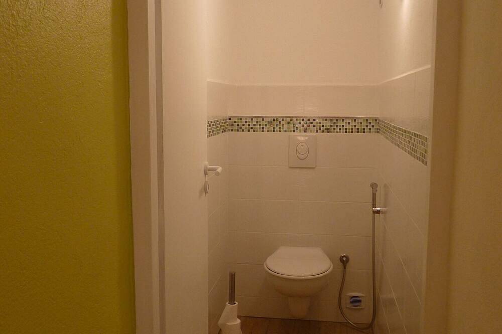 Hermosa y cómoda suite en la planta baja en propiedad, piscina y spa. in Le Castellet, Region de Toulon