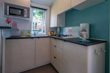 Camping pour 6 Personnes dans Murol, Région de Besse-et-Saint-Anastaise, Photo 3