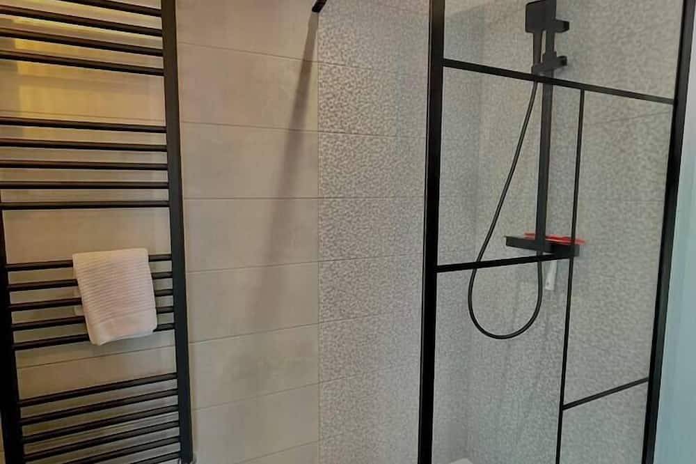 Appartement entier, Studio Montre proche de Mulhouse in Wittelsheim, Région de Thann