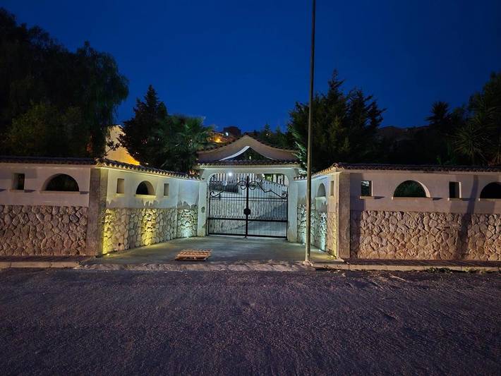 B&b per 3 persone, con Terrazza e Giardino nonché Panorama a Palma di Montechiaro