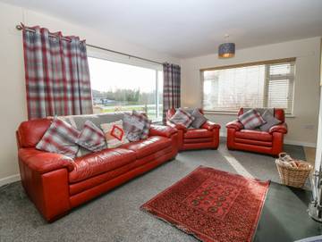 Bungalow for 6 People in Pwllheli, North-Wales, Photo 3