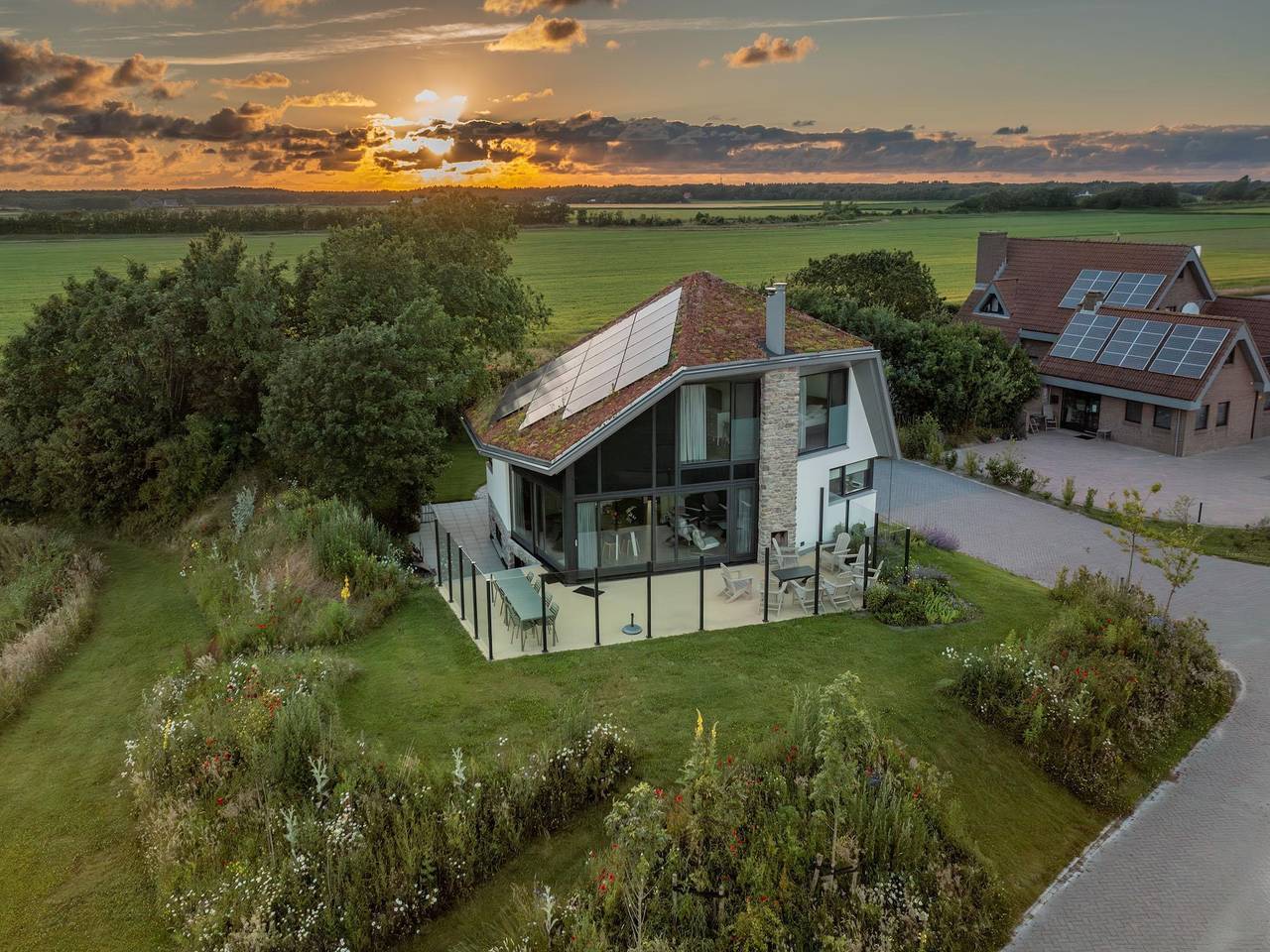 Moderne, luxuriöse und nachhaltige Naturvilla mit Whirlpool und Blick auf Texel in De Waal, Westfriesische Inseln