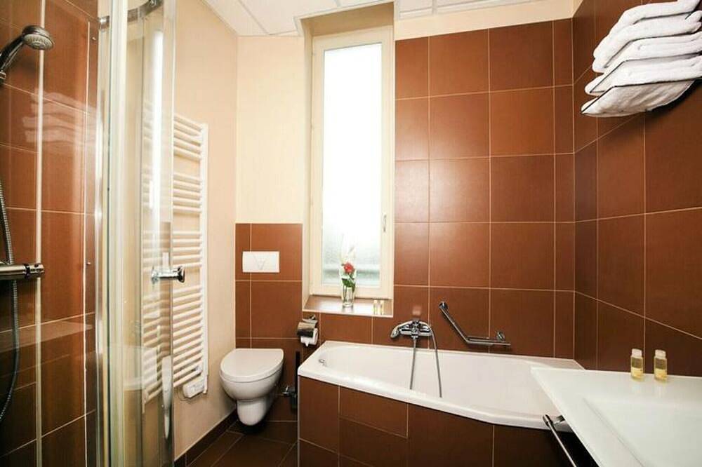 Entire apartment, Apartment in Luxeuil-les-Bains near Spa in Luxeuil-les-Bains, Haute-Saône