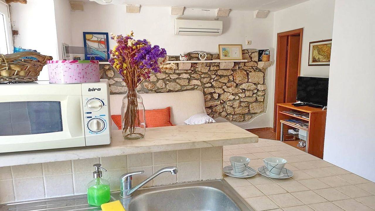 Ganze Ferienwohnung, Ferienwohnung für 4 Personen mit Terrasse in Trstenik, Peljesac