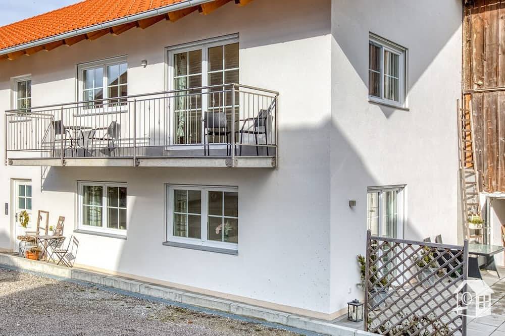 Ganze Wohnung, Gemütliche Ferienwohnung in Bierdorf am Ammersee in Dießen am Ammersee, Ammersee