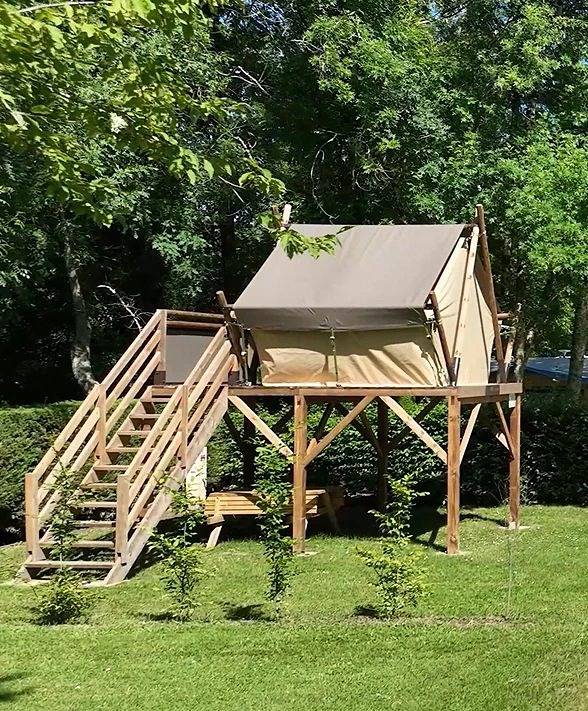 Camping 3 étoiles - Piscine  - ccbb0ig in Montpon-Ménestérol, Périgord Blanc