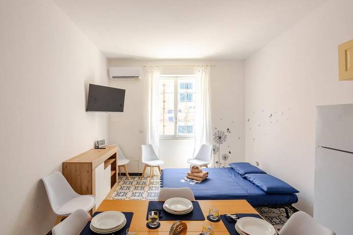 Apartamento de vacaciones para 8 personas, con vistas y balcón - 1