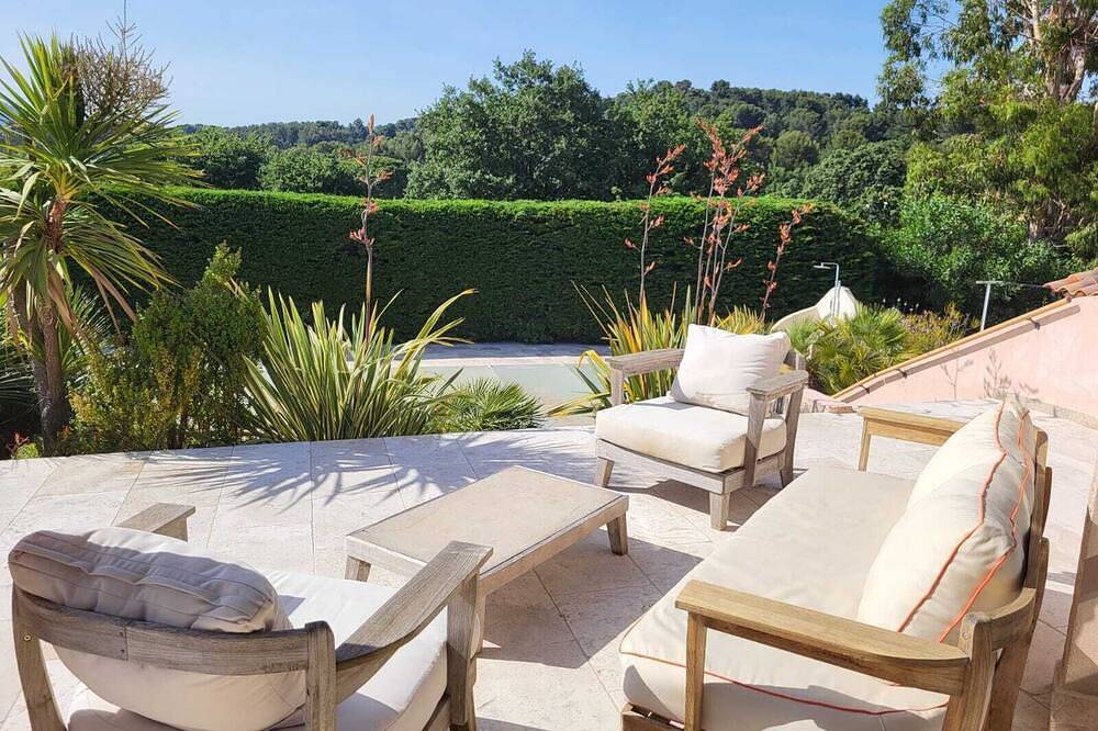Grande villa vue mer avec piscine Le Pradet près des plages et randonnées in Le Pradet, Côte méditerranéenne (France)