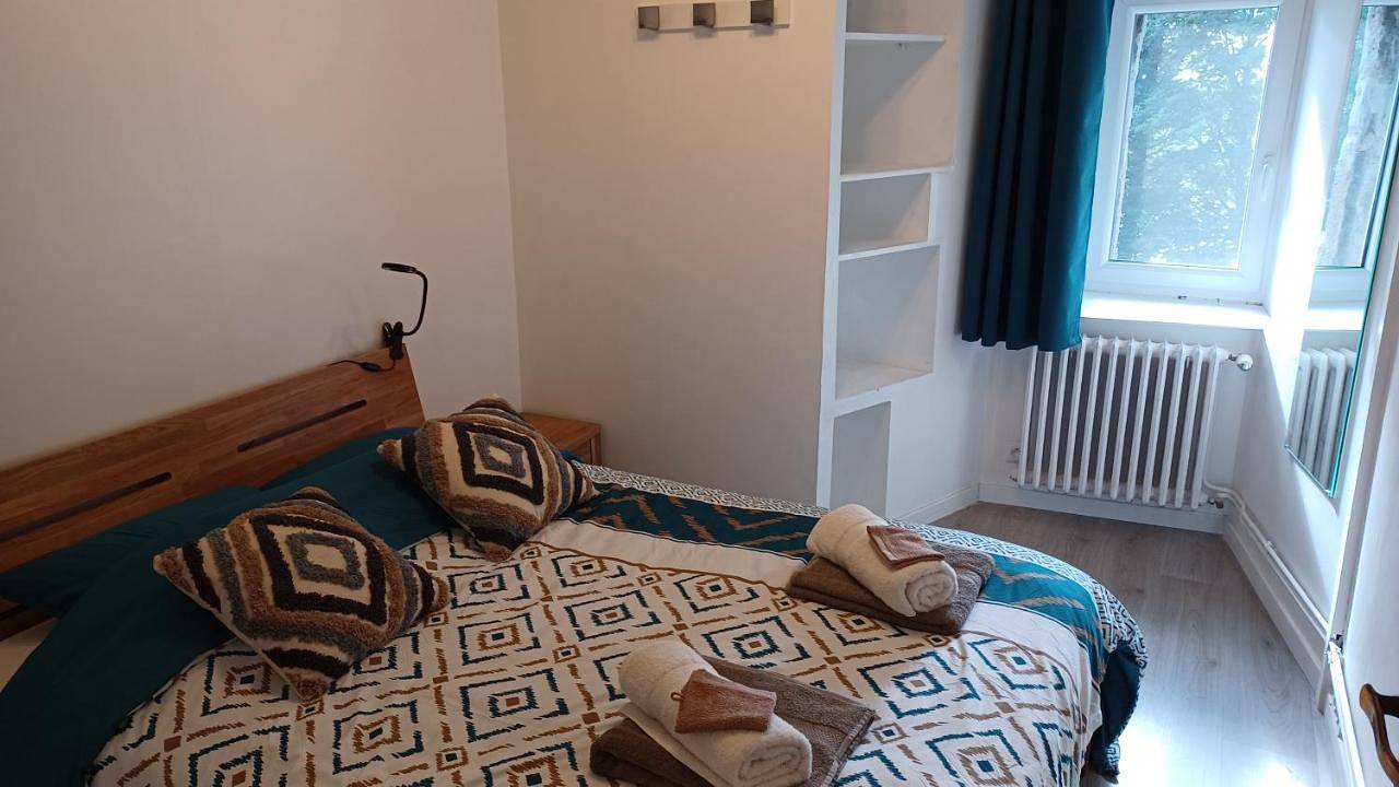 Four-Bedroom House in Saint-Front, Mézenc