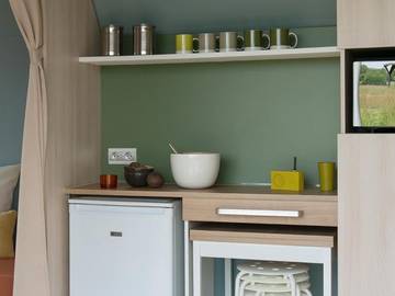 Camping für 4 Personen in Tamniès, Périgord Noir, Bild 3