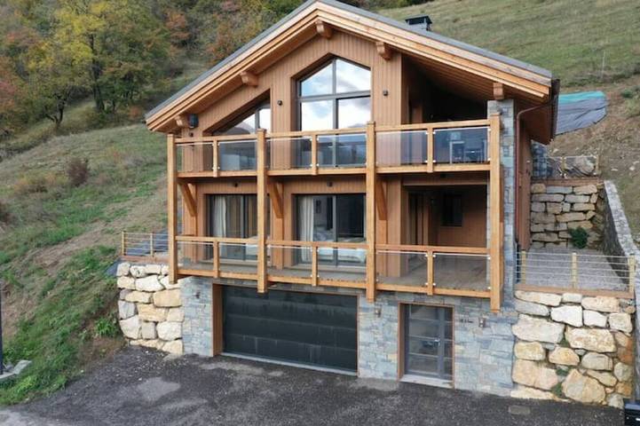 Chalet pour 8 personnes, avec balcon et jardin