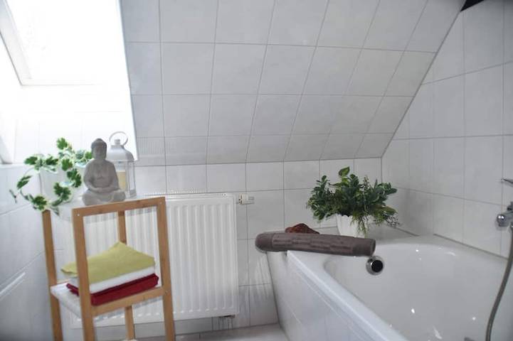 Ganze Wohnung, Ferienwohnung „Fritz“ in der Villa Hünlich mit Rondell-Blick in die Oberlausitz in Wilthen, Oberlausitz-Niederschlesien