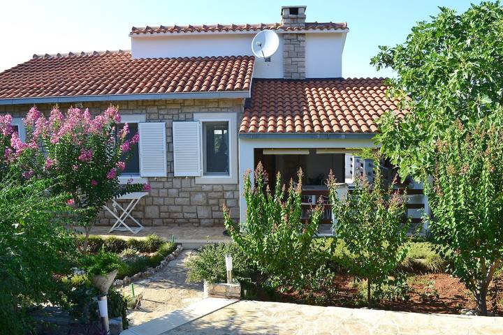 Ferienwohnung für 4 Personen, mit Balkon/Terrasse in Split-Dalmatien - 2