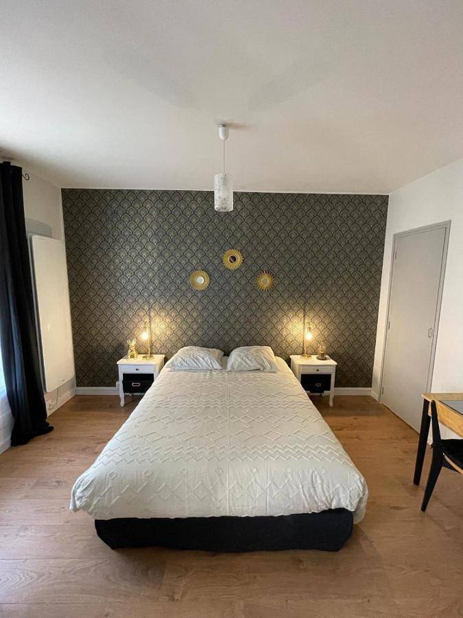 Appartement entier, Au coeur de Chantilly, près de Paris et du Parc Astérix in Chantilly, Oise