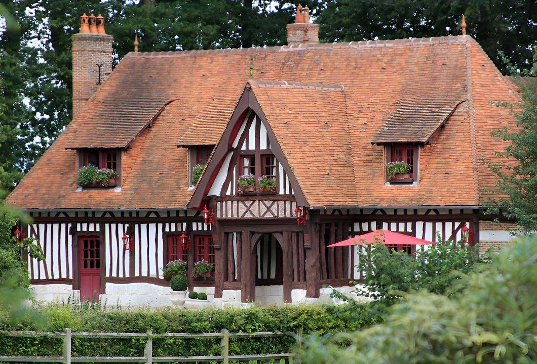 La Demeure des Vieilles Lanternes - Chambre Romantique in Yébleron, Région du Havre