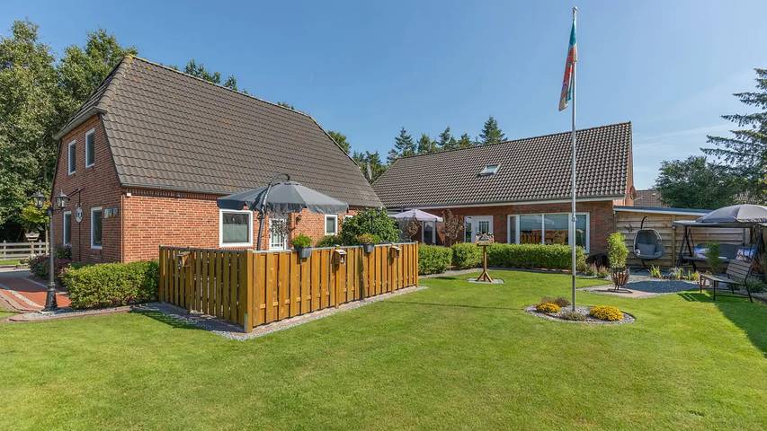 Ferienhaus für 4 Personen, mit Terrasse und Garten, mit Haustier in Stedesand